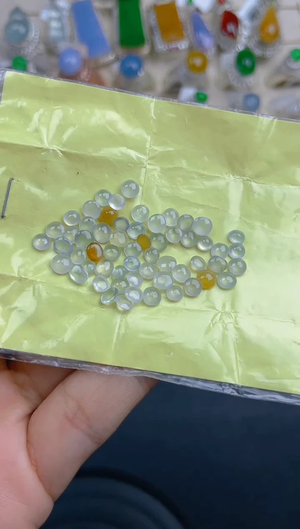 未镶嵌定制翡翠天然翡翠蛋面45