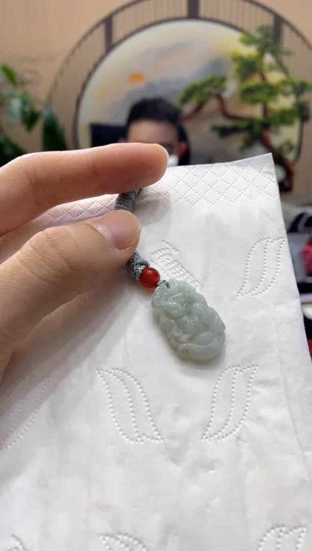 【闪购商品】翡翠颈饰未镶嵌00009202