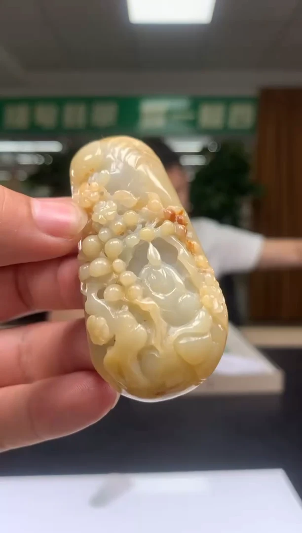 未镶嵌定制翡翠          *100