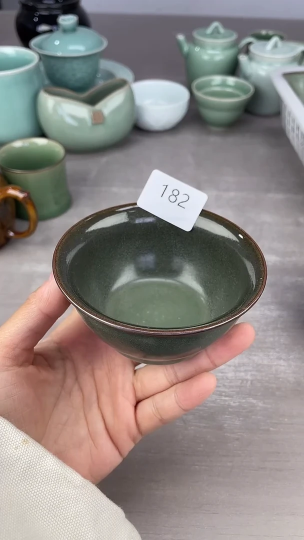 青瓷仓储清仓福利182微瑕