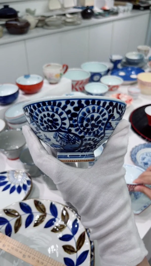 瓷片葫芦蔓藤饭碗（蓝）