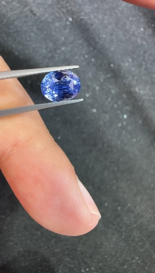 未镶嵌定制定制蓝宝石天然AIGS矢车菊2.6克拉国际证书