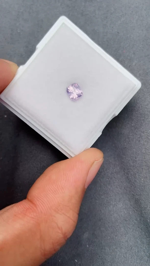 裸石尖晶石0.97ct