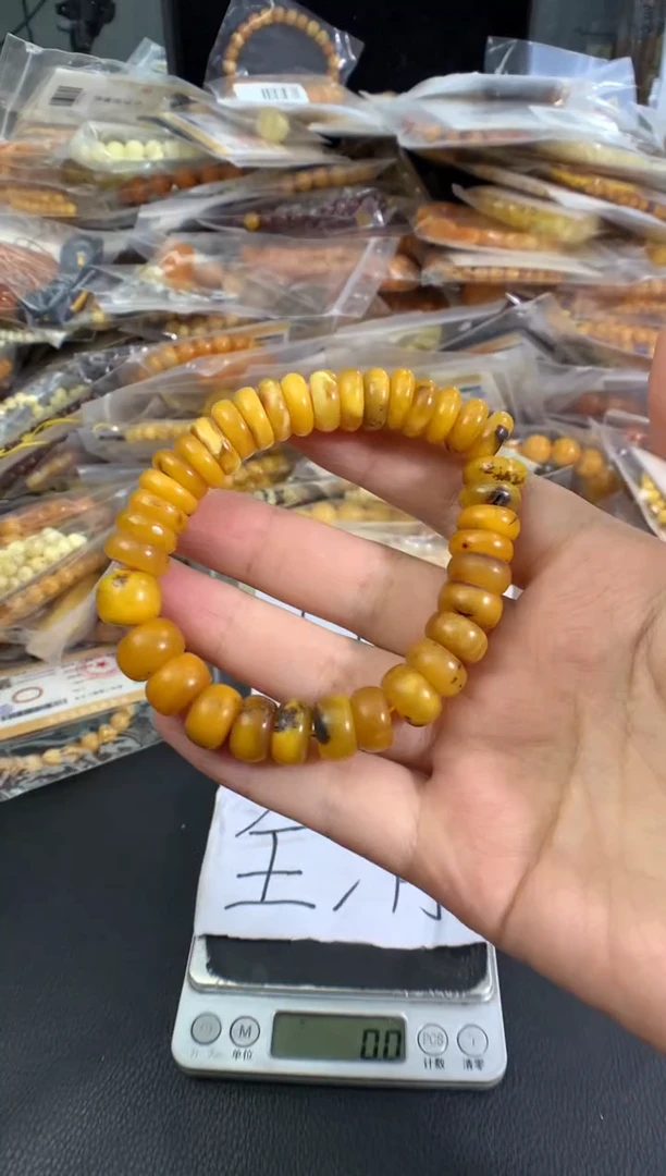 蜜蜡未镶嵌珠宝奇石1