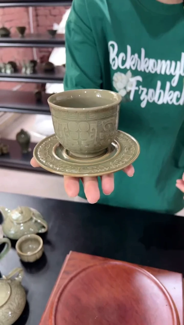 耀州窑饕餮纹缸杯+杯垫