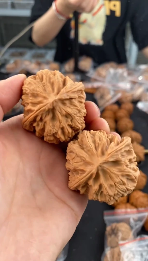 文玩核桃把件苹果园43-s568