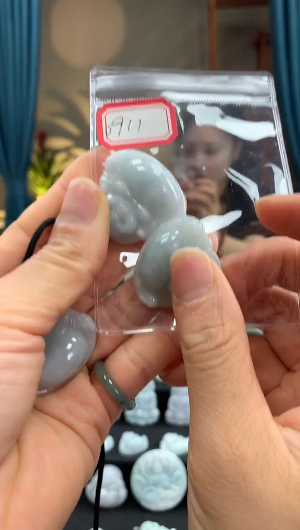 翡翠未镶嵌颈饰佛公0911 多样性发一件