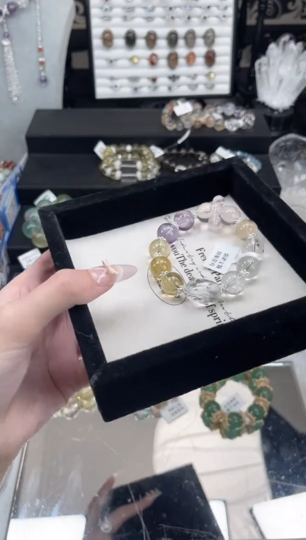 【闪购商品】水晶手链未镶嵌天然水晶 多样性发货