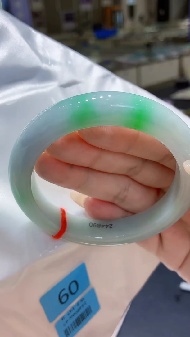 未镶嵌手镯翡翠翡翠手镯60