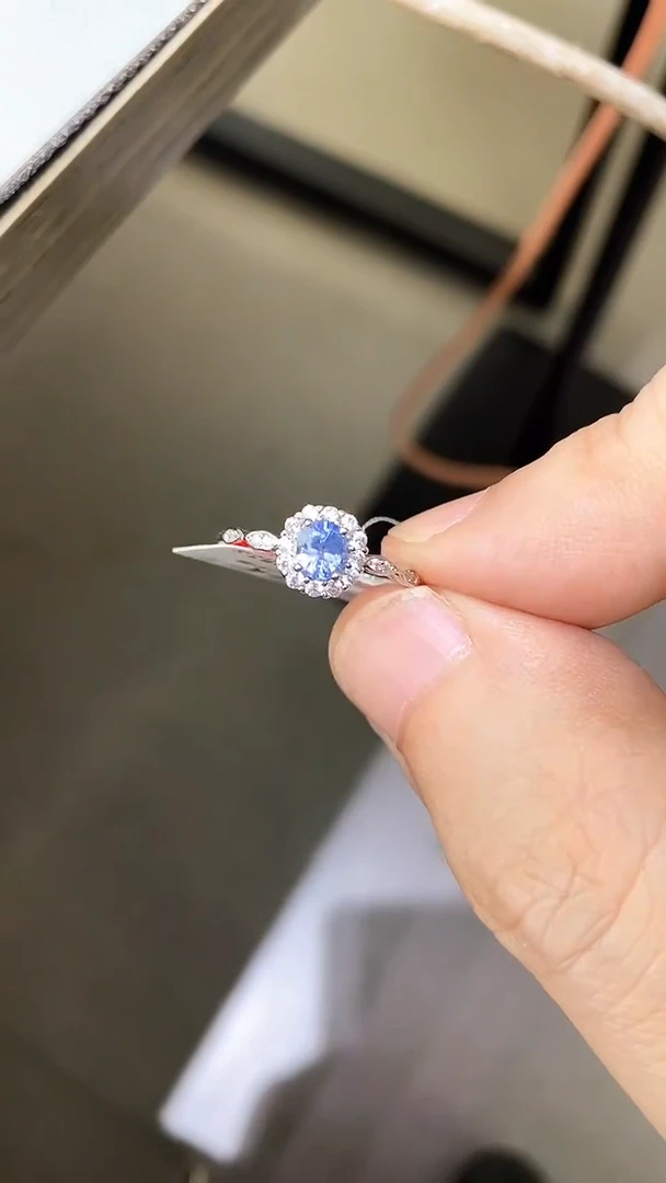 戒指蓝宝石银S925镶嵌天然蓝宝石戒指