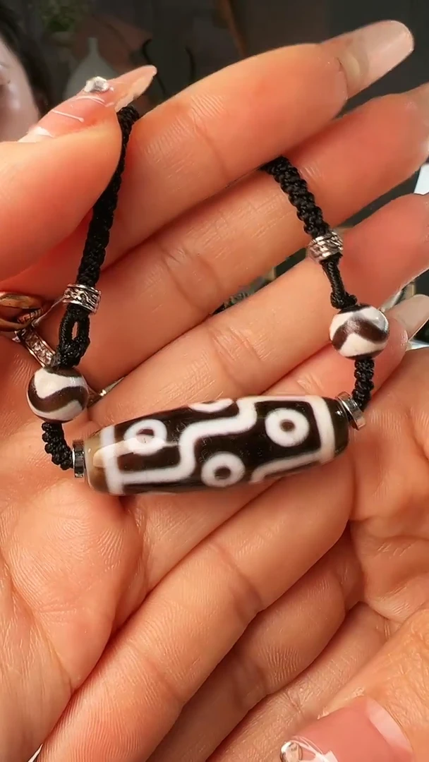 【闪购商品】玛瑙/玉髓颈饰未镶嵌折线九眼