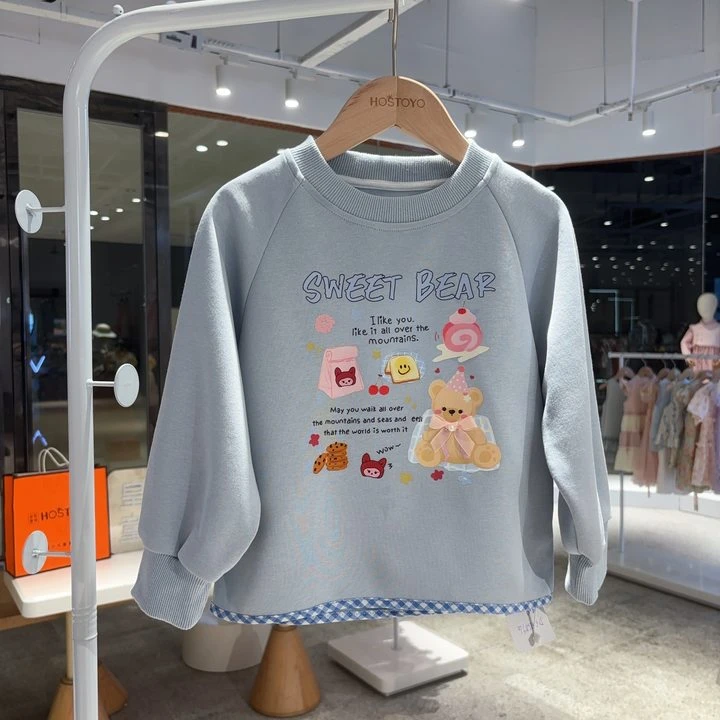皇室童缘2025年秋季新款卡通字母印花圆领卫衣