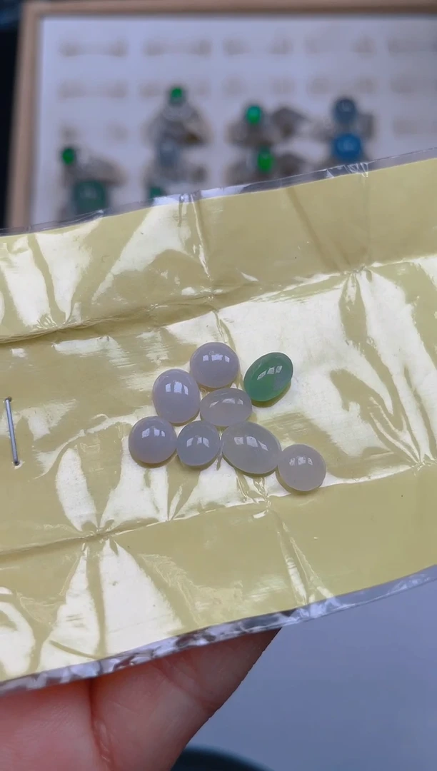 裸石翡翠天然翡翠蛋面57