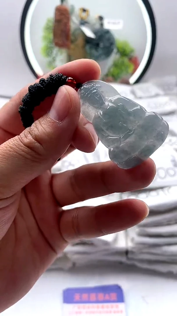【闪购商品】翡翠颈饰未镶嵌小观音1