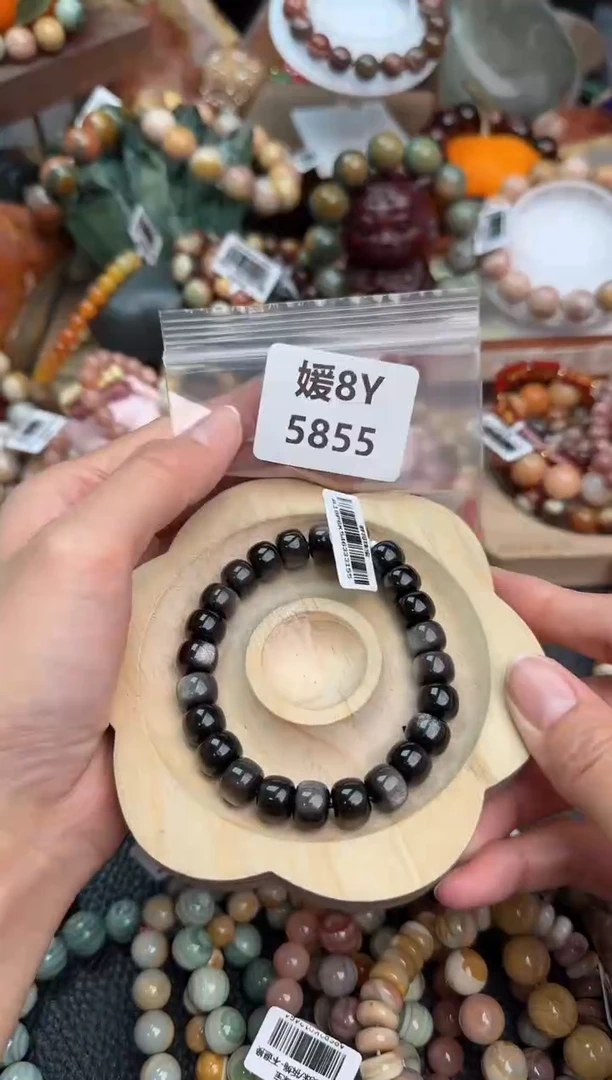 【闪购商品】石英质玉手链未镶嵌8Y5855