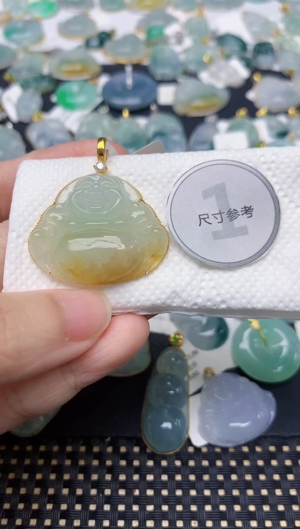 颈饰18K金镶嵌翡翠天然缅甸A货翡翠