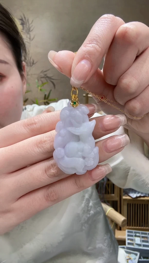 【闪购商品】翡翠颈饰未镶嵌吊坠