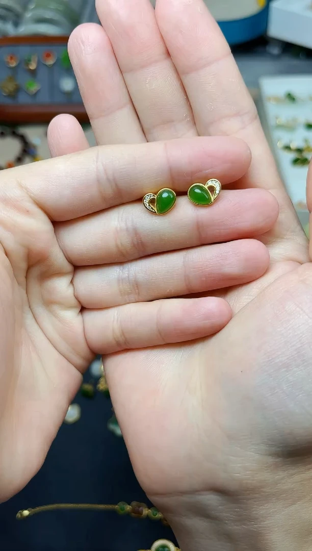 和田玉银S925镶嵌耳饰爱心耳钉06