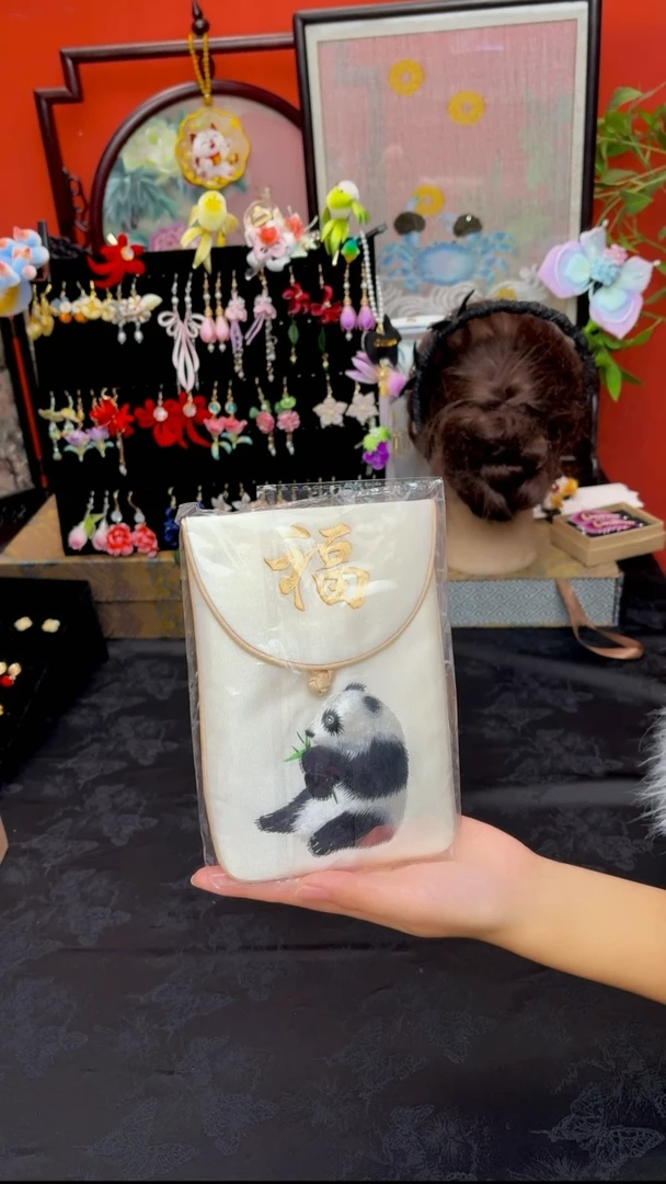 刺绣非遗苏绣手工饰品