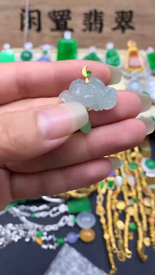 翡翠未镶嵌颈饰155-春日珠宝