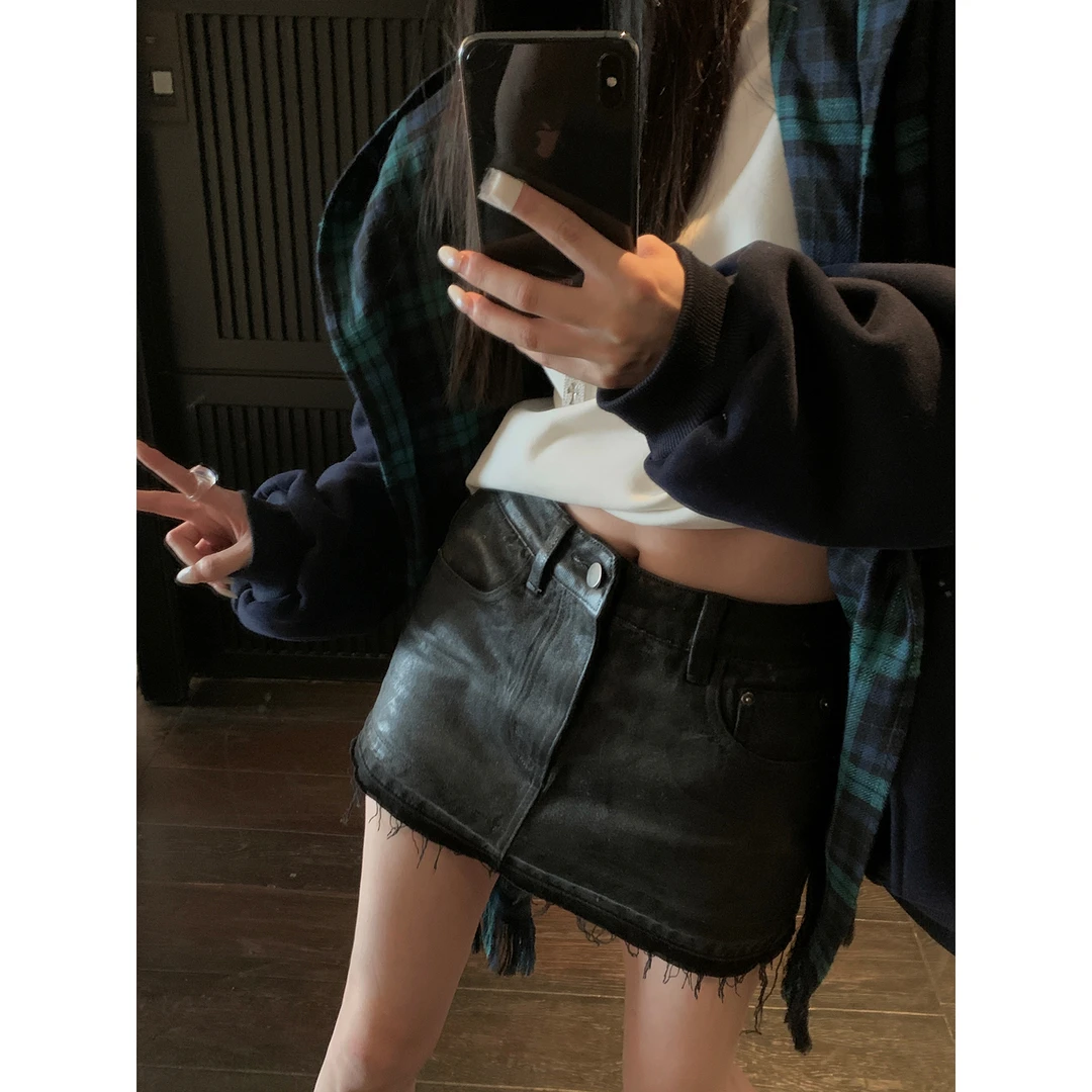 区区欧阳暗黑辣妹毛边牛仔半身裙女冬季辣妹a字短裙高腰显瘦复