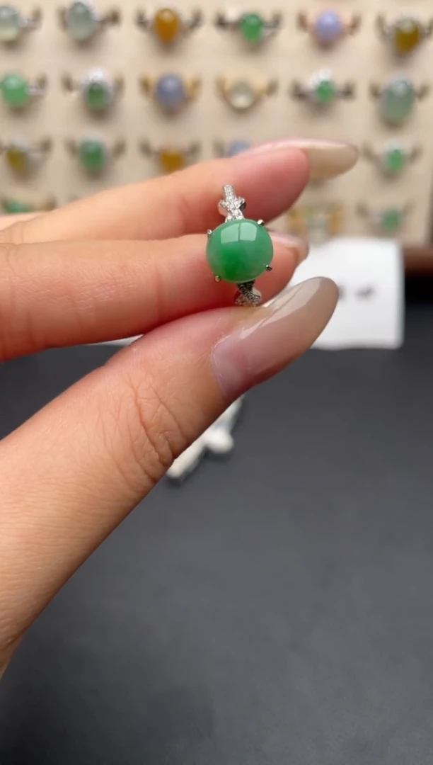 银S925镶嵌戒指翡翠一物一证一礼盒