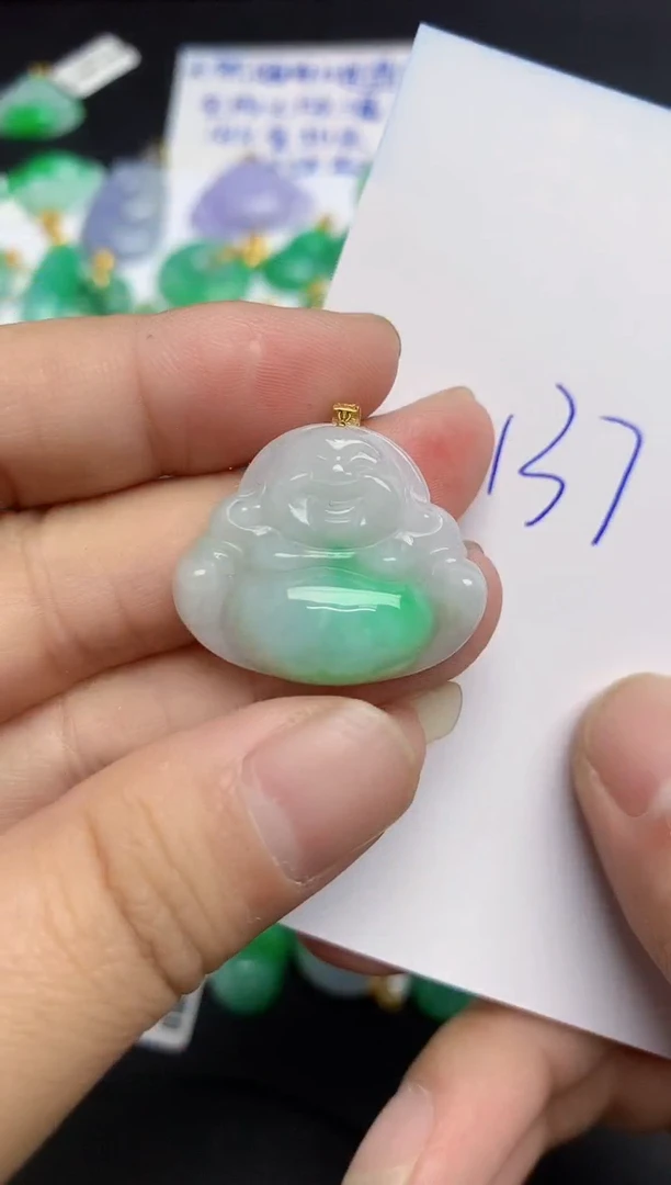 翡翠18K金镶嵌颈饰11111111