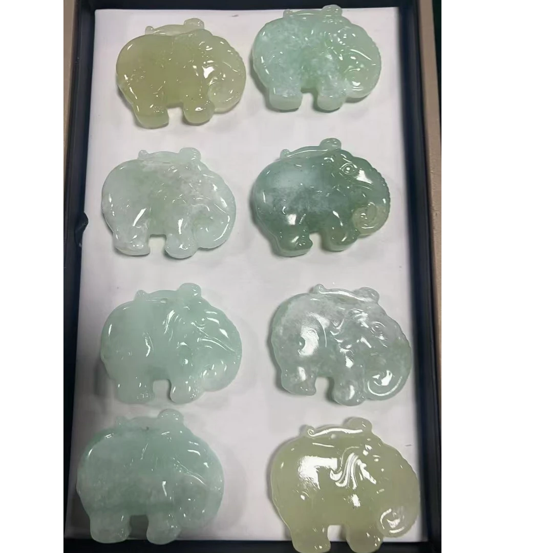 天然岫玉天青冻吊坠大象 多样性发货其中之一