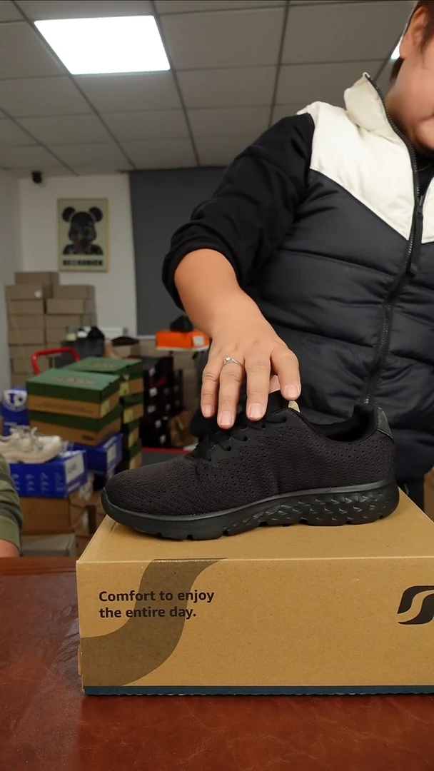 原货 休闲鞋41码   捡漏