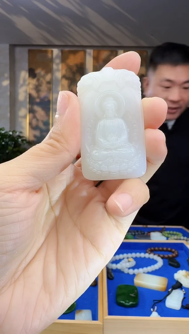 未镶嵌和田玉挂件拍一发一