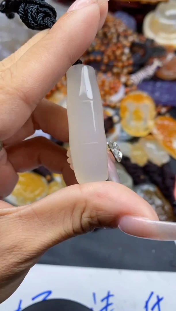 【闪购商品】玛瑙/玉髓颈饰未镶嵌ll