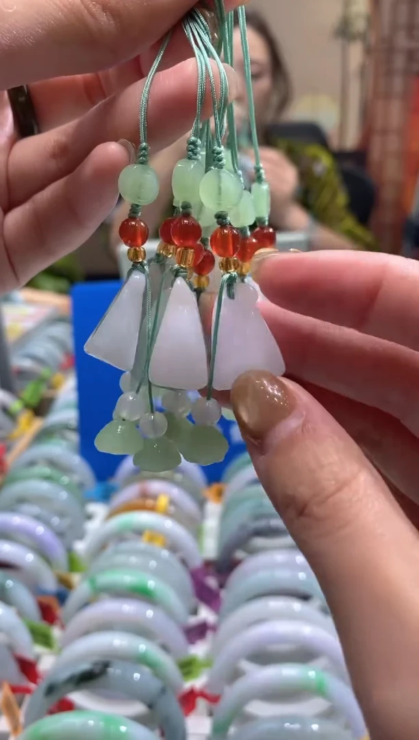 吊坠(不含链)未镶嵌翡翠0000075367多样性发货/