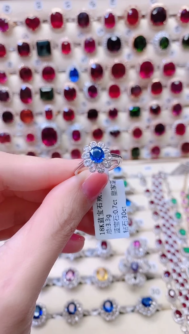 戒指蓝宝石18K金镶嵌1