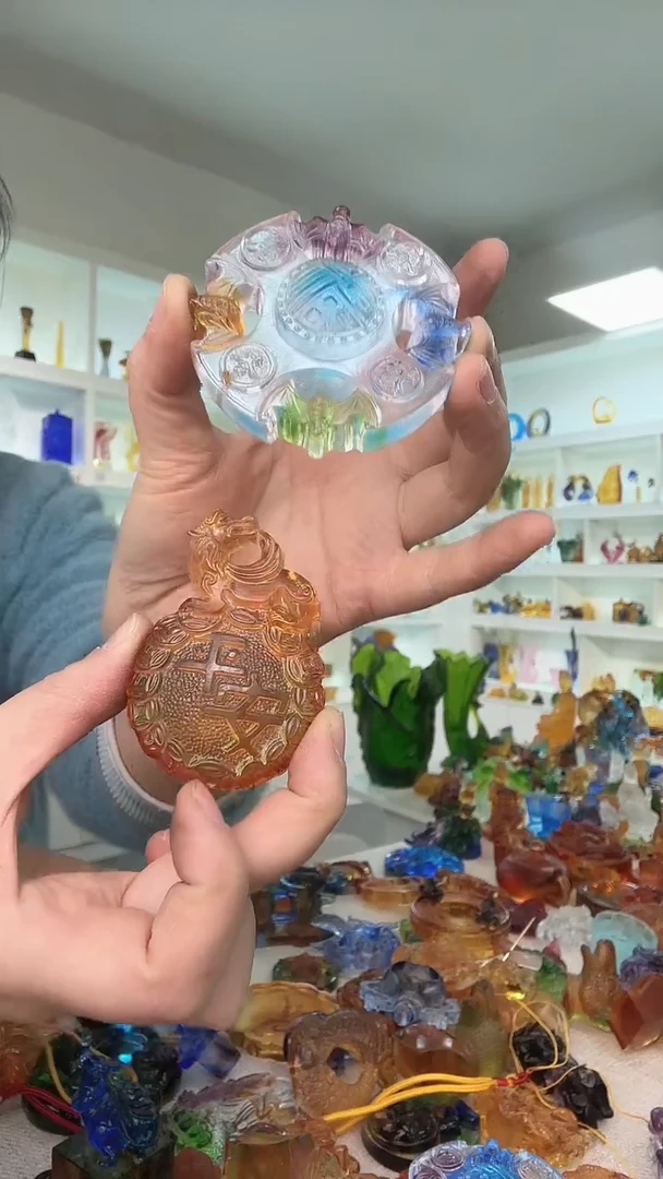 手工艺品琉璃彩色福牌+平安貔貅