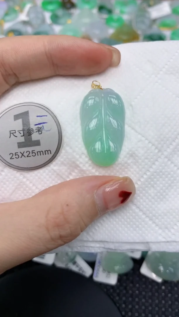 翡翠未镶嵌颈饰11111111