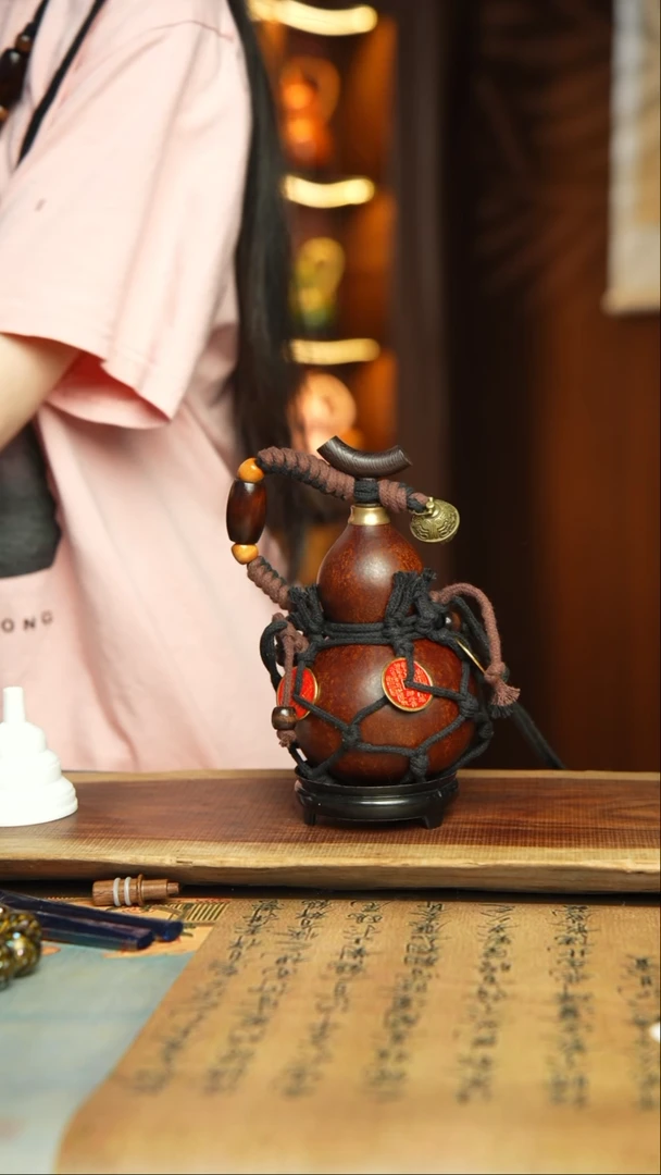 375号300ml左右非遗大漆酒葫芦