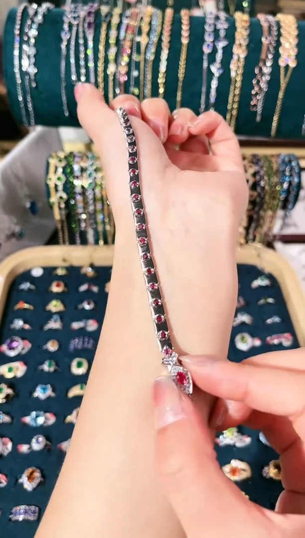 【闪购商品】红宝石手链银S925镶嵌H-369