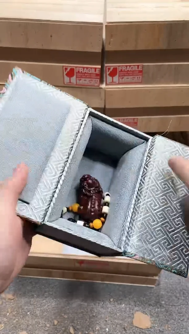 陈氏文玩云仓木制类手串无礼盒YS945