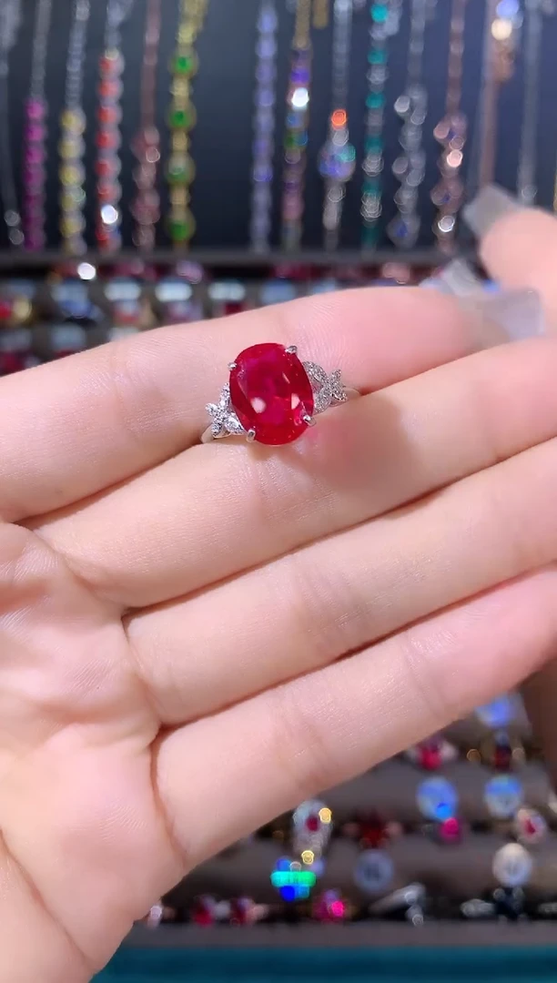 银S925镶嵌戒指红宝石911银色