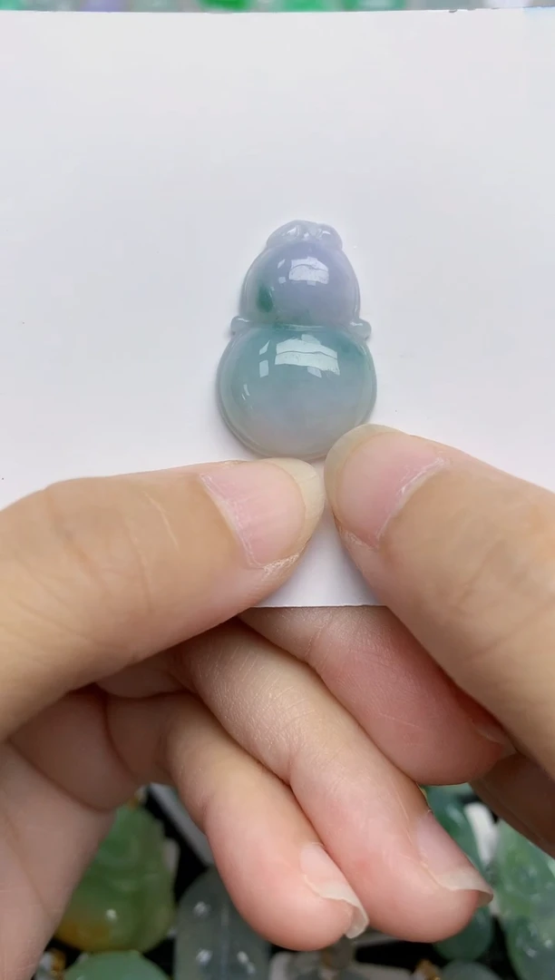 翡翠未镶嵌颈饰天然翡翠A货