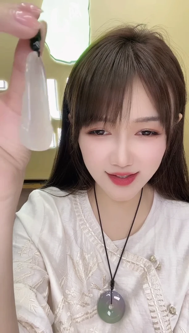 未镶嵌颈饰玛瑙/玉髓x****0373544/玛瑙素衣观音  多样性一件发