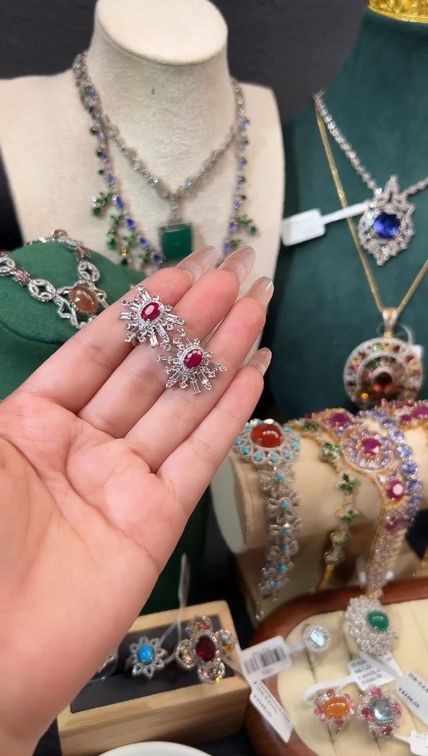 银S925镶嵌耳饰红宝石耳饰