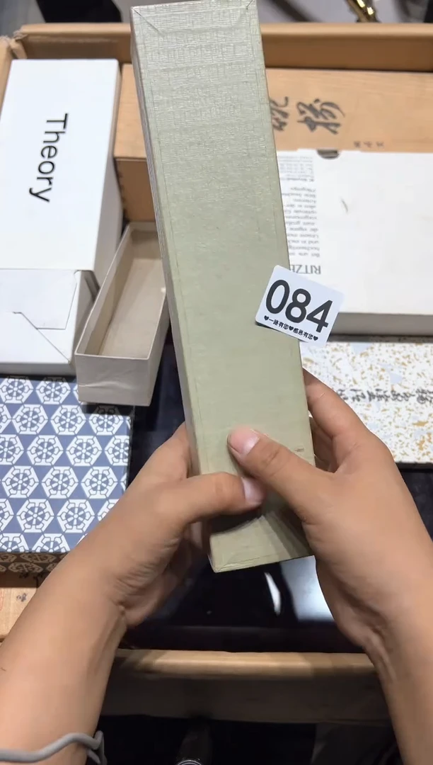瓷片小***7084...........