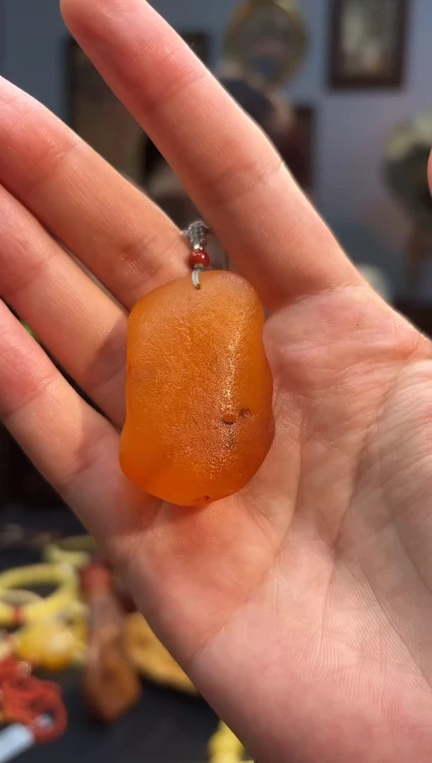 琥珀颈饰未镶嵌吊坠