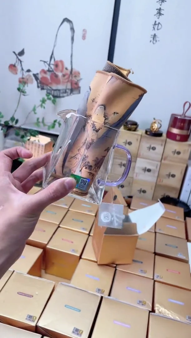 瀚然浅紫+茶巾。。。。