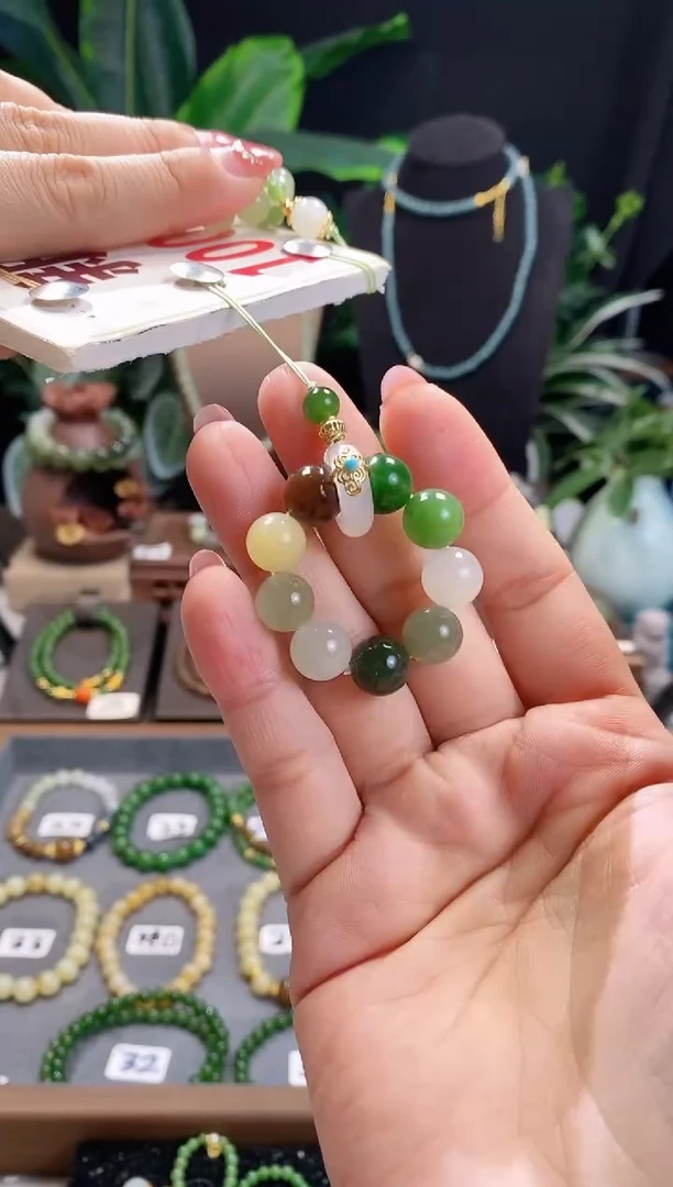 【闪购商品】和田玉挂件未镶嵌10m多宝手机链