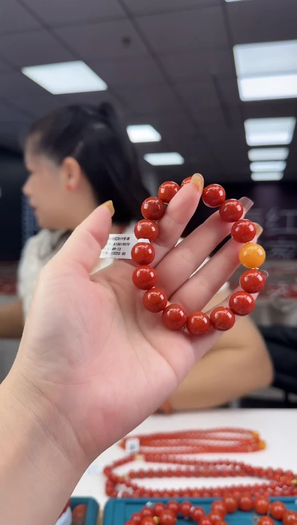 未镶嵌珠串南红玛瑙多样发其一/13/H024901999