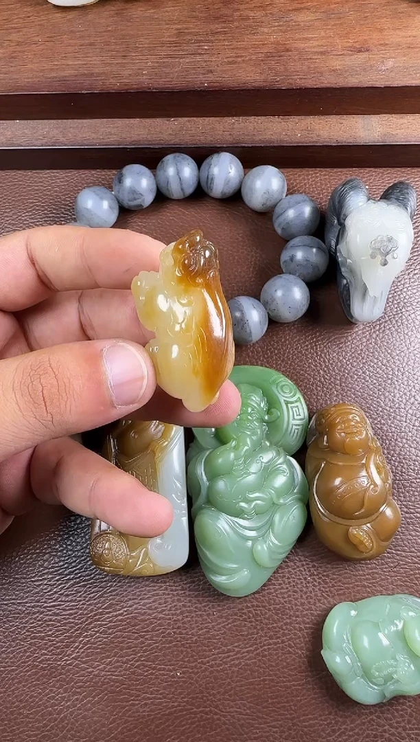 未镶嵌和田玉挂件挂件