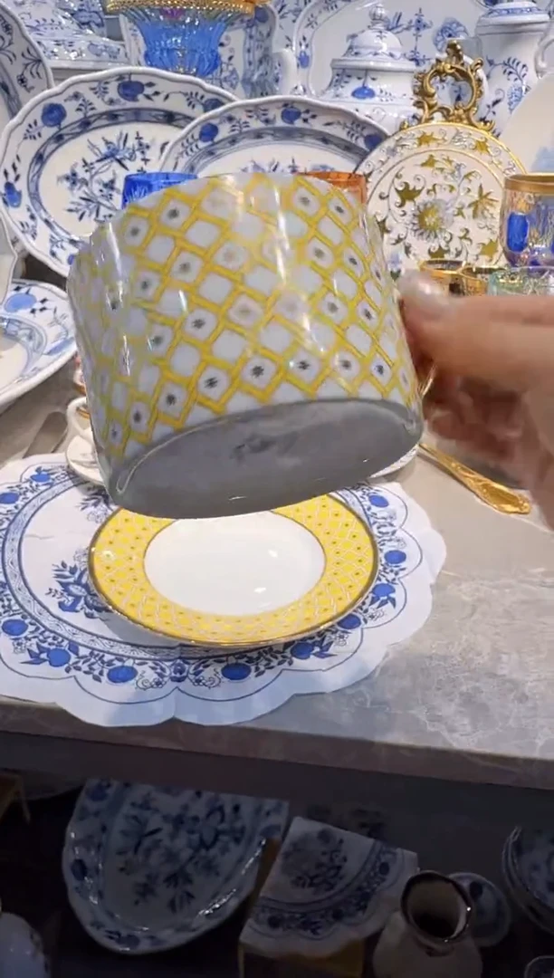 娜娜中古瓷器如图所示102