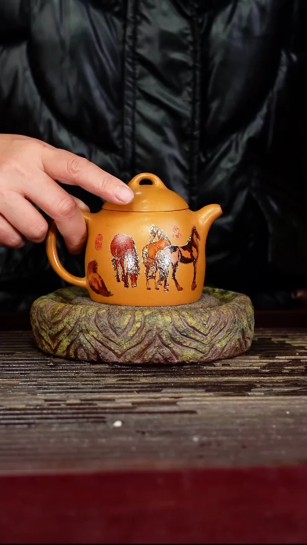 宜兴原矿紫砂壶茶壶宜兴原矿紫砂壶茶壶200C